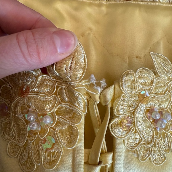 NWOT Vintage Yellow Lace Trim Corset Top - Picture 5 of 7